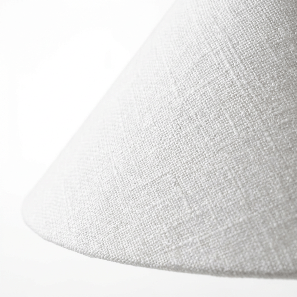 Le Midi – Rechargeable table lamp with dimmable brightness and soft light